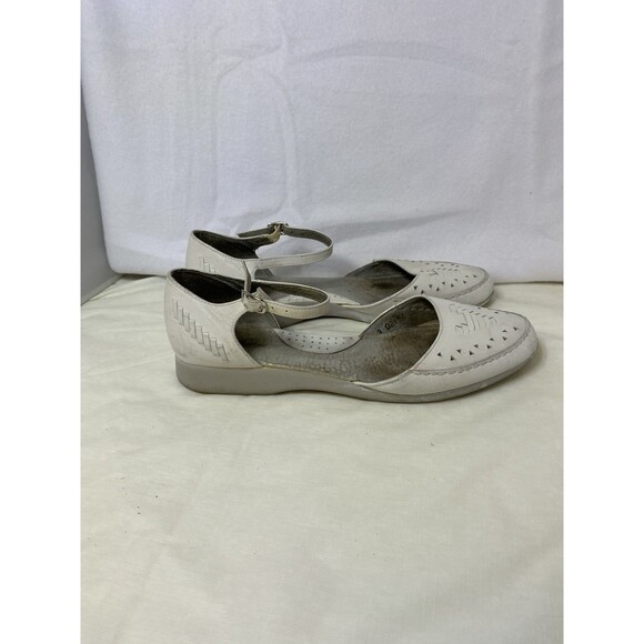 Rockport Women's White Color  Leather Mary Jane Flats  Size 7 Narrow - Picture 2 of 9